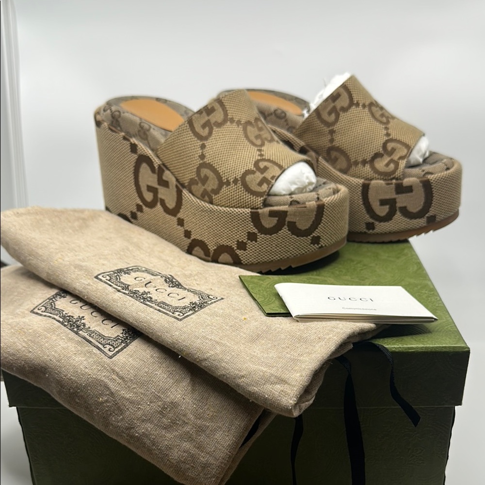 Gucci Brown Jumbo Monogram Platform Wedge Sandals, Sz 34 1/2 Box & Dustbags - Picture 1 of 16